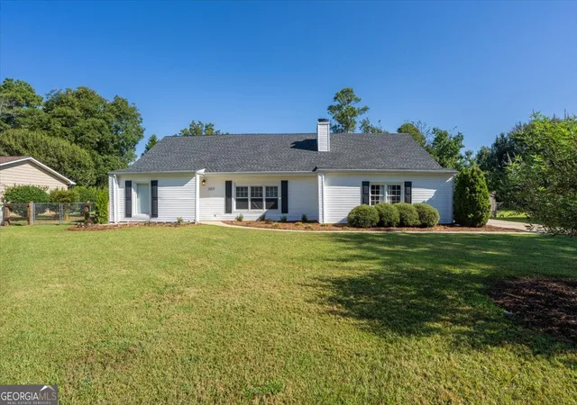 Photo 4 of Single family home for sale at 107 Ridge Cir N, Perry, GA 31069 | MLS# 10843976 | Listing updated on 2026-09-24