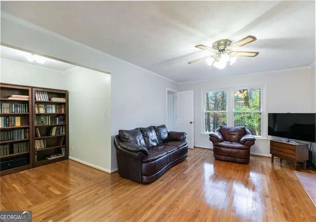 Photo 3 of Single family home for sale at 620 Oakstone Way, Roswell, GA 30075 | MLS# 10853409 | Listing updated on 2026-10-09