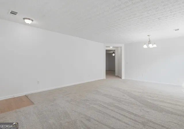 Photo 4 of Single family home for sale at 140 Magnolia Crk Dr, Canton, GA 30115 | MLS# 10840050 | Listing updated on 2026-09-18