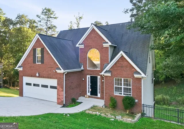 Photo 1 of Single family home for sale at 3606 Griffin Dr, Gainesville, GA 30506 | MLS# 10880556 | Listing updated on 2026-10-28