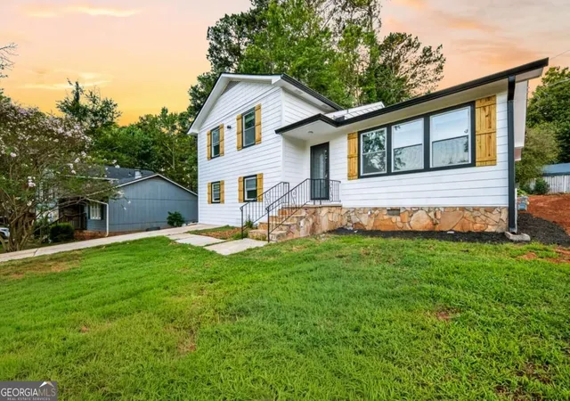 Photo 3 of Single family home for sale at 384 Mephisto Cir, Lawrenceville, GA 30046 | MLS# 10844017 | Listing updated on 2026-09-11