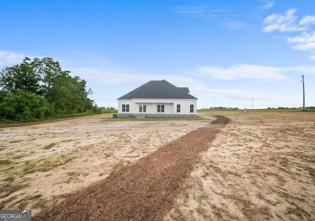 Photo 3 of Single family home for sale at 3227 Jason Franklin Rd, Register, GA 30452 | MLS# 10825882 | Listing updated on 2026-10-11