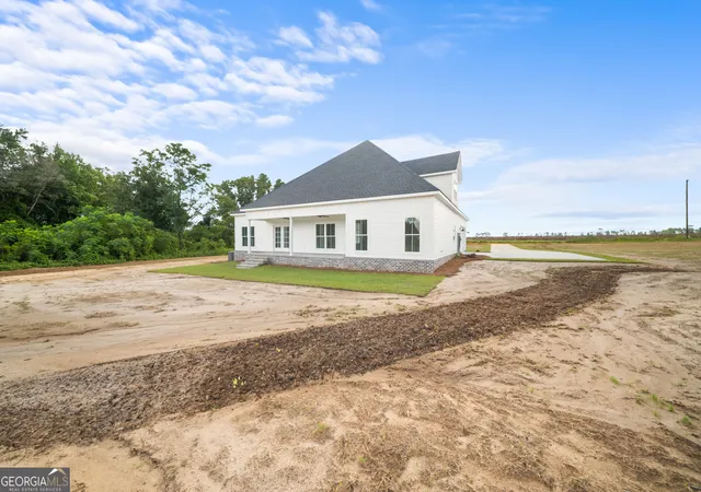 Photo 3 of Single family home for sale at 3227 Jason Franklin Rd, Register, GA 30452 | MLS# 10825882 | Listing updated on 2026-10-11