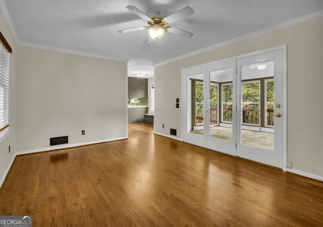 Photo 3 of Single family home for sale at 2594 W Fontainebleau Ct, Atlanta, GA 30360 | MLS# 10849275 | Listing updated on 2026-09-20