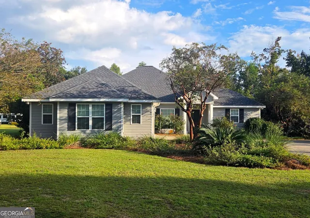 Single family home for sale at 439 Bob Sharpe Rd, Vidalia, GA 30474 | MLS# 10846498