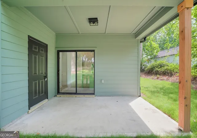 Photo 3 of Single family home for sale at 2839 1st Ave Sw Ave Sw, Atlanta, GA 30315 | MLS# 10831067 | Listing updated on 2026-09-21