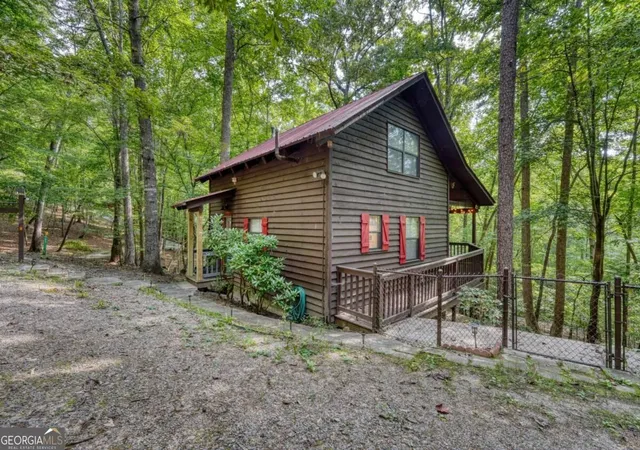 Photo 3 of Sale Pending at 101 Mccullers Rd, Blairsville, GA 30512 | MLS# 10840064 | Listing updated on 2026-09-18