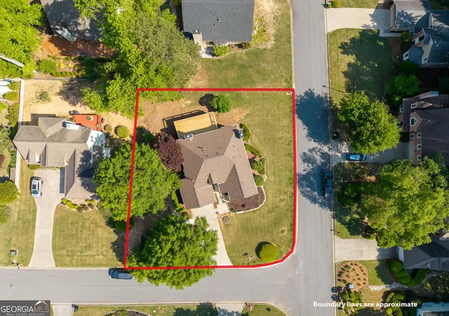 Photo 2 of Single family home for sale at 301 Oak Ter, Alpharetta, GA 30009 | MLS# 10739010 | Listing updated on 2026-09-17