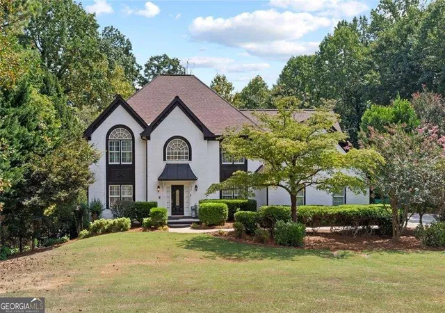 Photo 1 of Single family home for sale at 5502 Oakwood Dr, Stone Mountain, GA 30087 | MLS# 10851491 | Listing updated on 2026-10-07