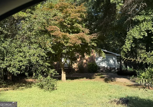 Photo 3 of Sale Pending at 109 Genes Pl, Lagrange, GA 30240 | MLS# 10849248 | Listing updated on 2026-10-09