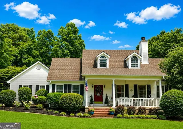 Single family home for sale at 415 S Walkers Ml Rd, Griffin, GA 30224 | MLS# 10852403