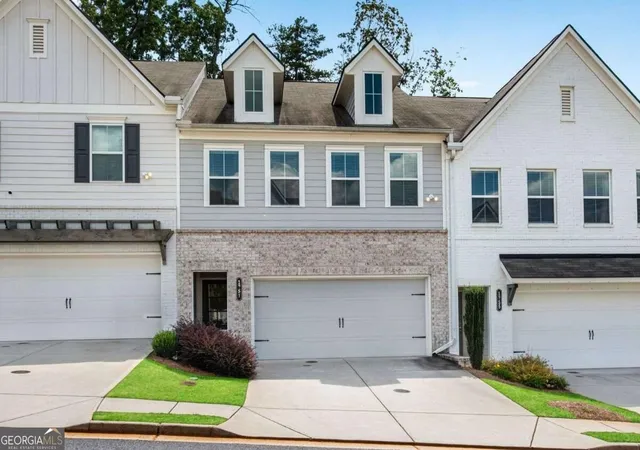Townhouse for sale at 1251 Willamette Way, Marietta, GA 30008 | MLS# 10840427