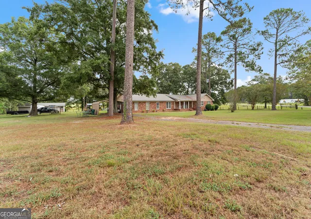 Photo 2 of Single family home for sale at 211 Midway Church Rd, Cordele, GA 31015 | MLS# 10844573 | Listing updated on 2026-09-25