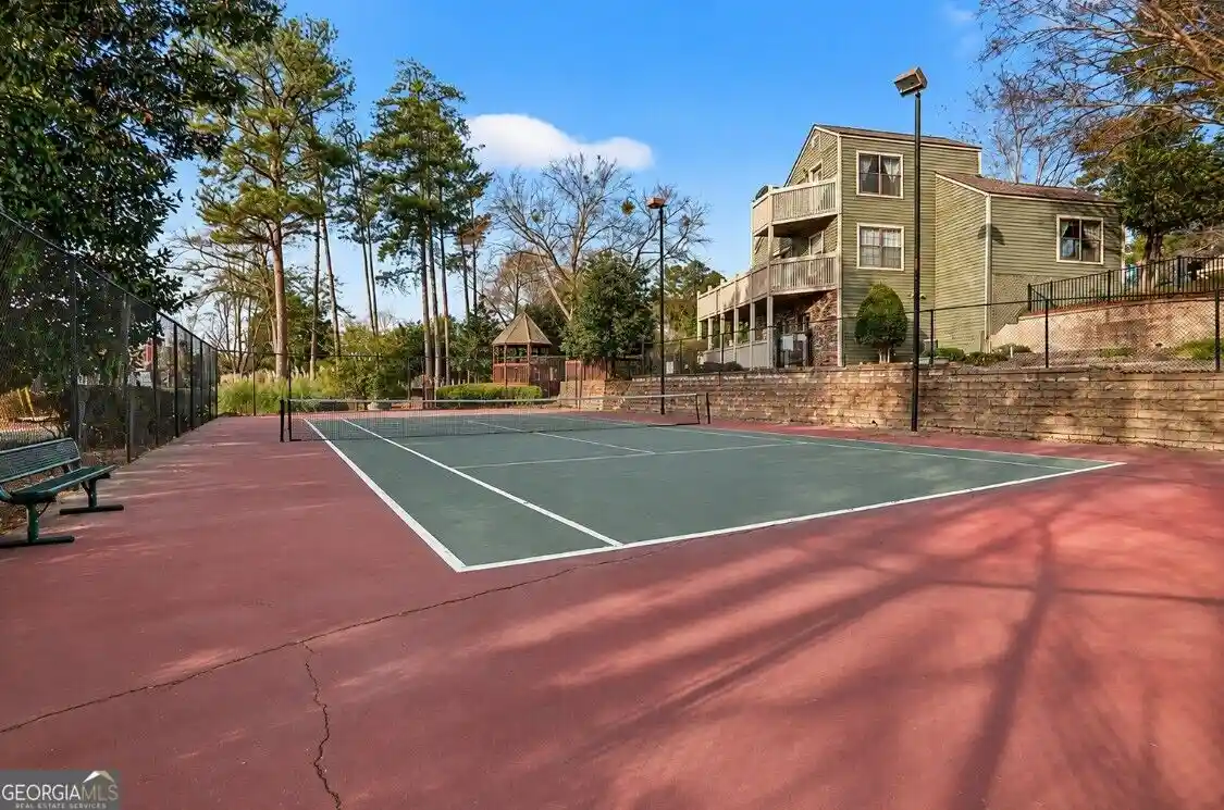 Listing Photo 12 - Condo for sale in 4618 Vinings Central Run SE located at 4618 Vinings Central Run SE, Atlanta, GA 30080 - Unit #4618