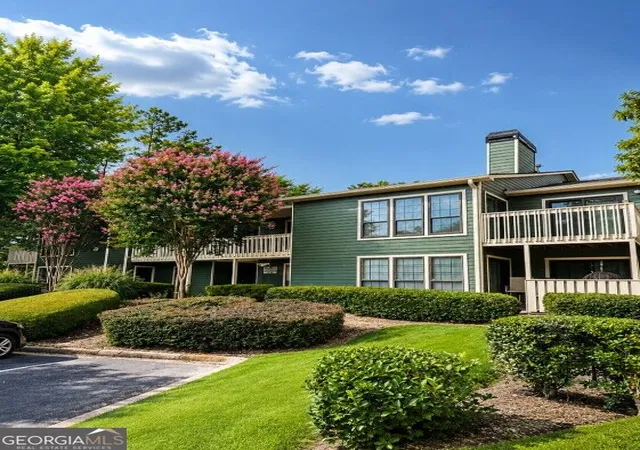 Condo for sale at 4618 Vinings Central Run SE #4618, Atlanta, GA 30339 | MLS# 10838389