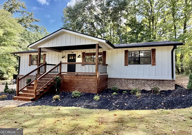 Photo 2 of Single family home for sale at 395 George Gray Ln, Waleska, GA 30183 | MLS# 10841471 | Listing updated on 2026-09-26