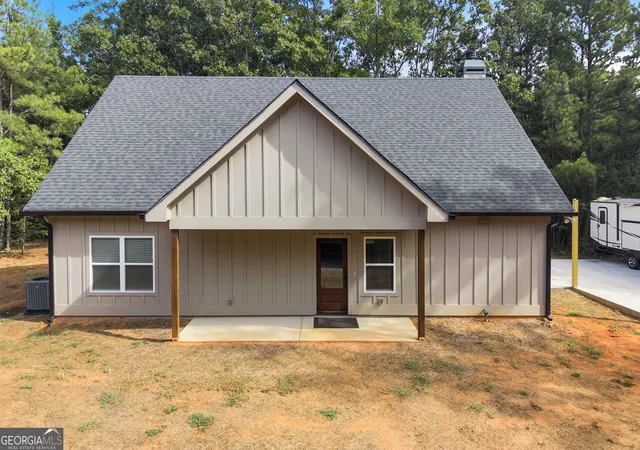 Photo 3 of Single family home for sale at 106 Hodges Farm Rd, Mansfield, GA 30055 | MLS# 10844520 | Listing updated on 2026-09-25