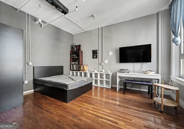 Photo 3 of Condo for sale at 20 Marietta St Nw #9D, Atlanta, GA 30303 | MLS# 10851528 | Listing updated on 2026-10-08