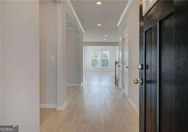Photo 3 of Single family home for sale at 174 Crabbswood Dr, Mcdonough, GA 30253 | MLS# 10840149 | Listing updated on 2026-09-17