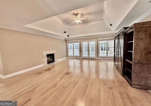 Photo 2 of Single family home for sale at 11860 Wexford Club Dr, Roswell, GA 30075 | MLS# 10834548 | Listing updated on 2026-09-15