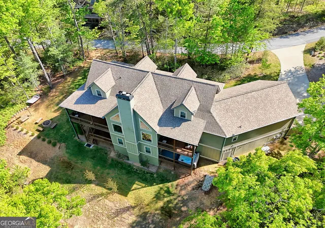 Photo 3 of Single family home for sale at 421 Hickory Nut Mtn, Tallulah Falls, GA 30573 | MLS# 10705021 | Listing updated on 2026-09-01