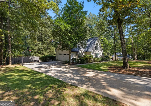Photo 2 of Single family home for sale at 292 Foggy Btm Dr, Carrollton, GA 30116 | MLS# 10853416 | Listing updated on 2026-10-09