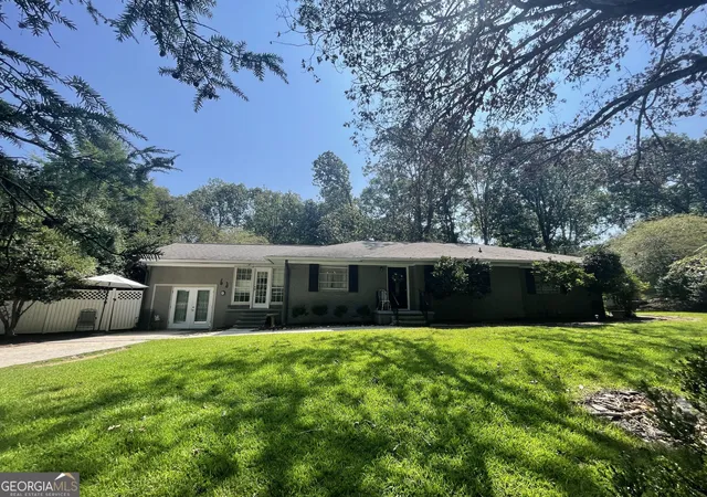 Photo 1 of Single family home for sale at 453 Oakland Dr, Gainesville, GA 30501 | MLS# 10849675 | Listing updated on 2026-09-28