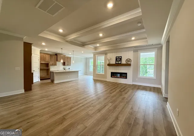 Photo 4 of Single family home for sale at 5503 Tullis Dr, Gainesville, GA 30507 | MLS# 10696949 | Listing updated on 2026-10-09