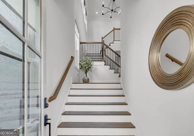 Photo 3 of Single family home for sale at 1141 Druid Fields Ct, Decatur, GA 30033 | MLS# 10799766 | Listing updated on 2026-09-07