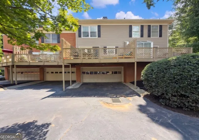 Photo 2 of Condo for sale at 81 Mount Vernon Cir, Sandy Springs, GA 30338 | MLS# 10837196 | Listing updated on 2026-09-15