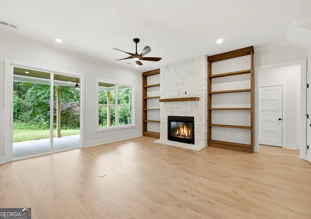 Photo 4 of Single family home for sale at 650 Gordon Combs Rd NW, Marietta, GA 30064 | MLS# 10842489 | Listing updated on 2026-09-23