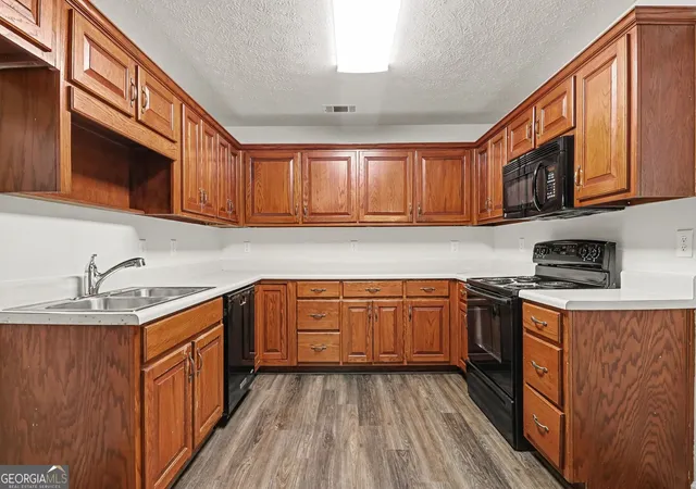 Photo 2 of Single family home for sale at 120 Young Deer Dr, Dahlonega, GA 30533 | MLS# 10879112 | Listing updated on 2026-10-26