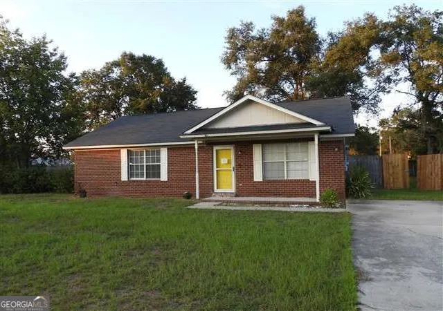 Photo 1 of Single family home for sale at 81 Crosby Dr, Hinesville, GA 31313 | MLS# 10851983 | Listing updated on 2026-09-29