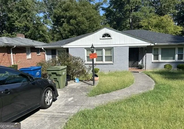 Single family home for sale at 17 N Leathers Cir NW #14014700150123, Atlanta, GA 30314 | MLS# 10851247
