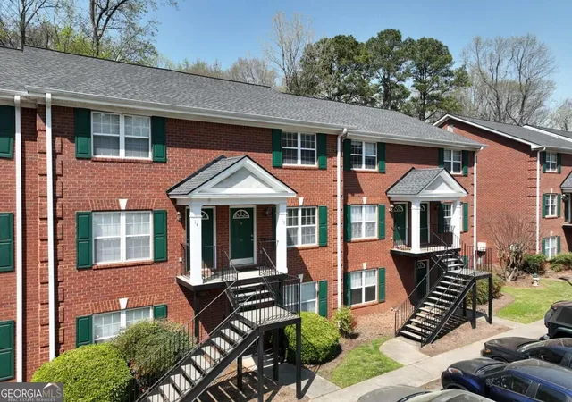 Condo for sale at 600 Mitchell Brg Rd #15, Athens, GA 30606 | MLS# 10851670