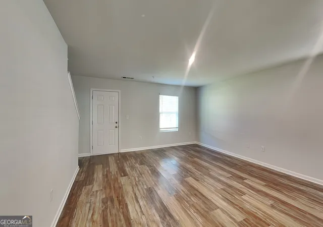 Photo 4 of Single family home for sale at 1092 Benfield Ridge W, Conyers, GA 30012 | MLS# 10848830 | Listing updated on 2026-10-08