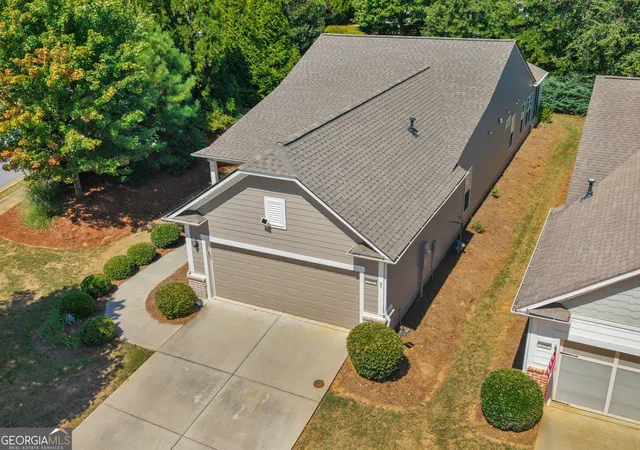 Photo 4 of Single family home for sale at 358 Sandy Springs Dr, Griffin, GA 30223 | MLS# 10841512 | Listing updated on 2026-09-21