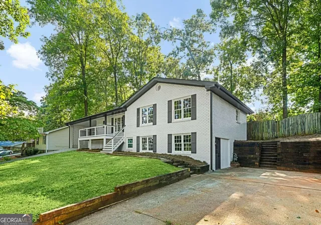 Photo 2 of Sale Pending at 50 Dillard Dr Ne, Kennesaw, GA 30144 | MLS# 10837341 | Listing updated on 2026-09-15