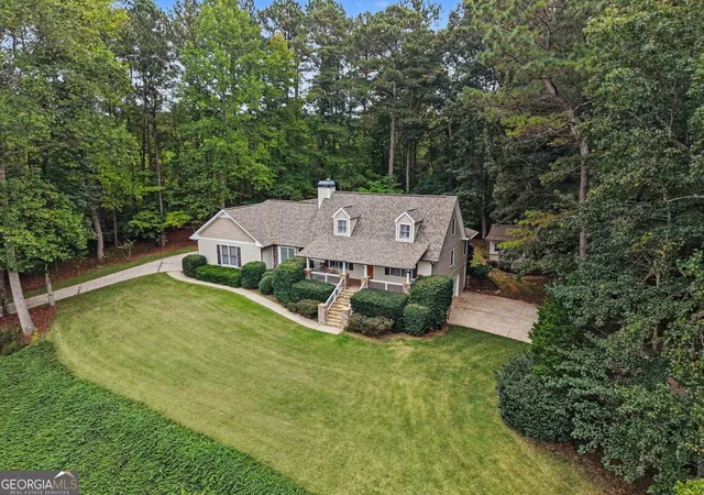 Photo 2 of Single family home for sale at 155 Mallard Dr, Carrollton, GA 30116 | MLS# 10853543 | Listing updated on 2026-10-09