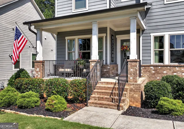 Photo 2 of Single family home for sale at 47 Bridgewater Ct, Dawsonville, GA 30534 | MLS# 10853290 | Listing updated on 2026-10-09