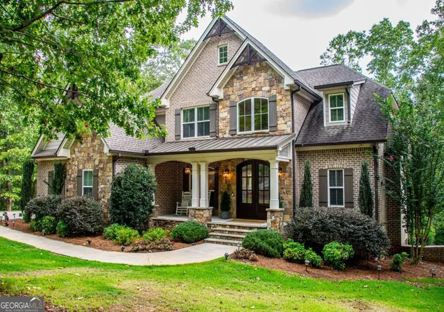 Photo 1 of Single family home for sale at 200 Cranston Ct, Carrollton, GA 30117 | MLS# 10853589 | Listing updated on 2026-10-07