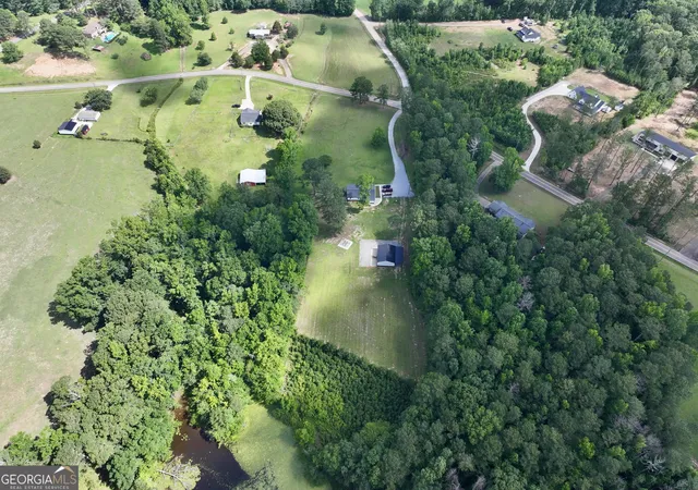 Photo 4 of Single family home for sale at 665 Prater Rd, Waco, GA 30182 | MLS# 10851891 | Listing updated on 2026-10-07