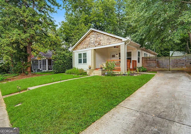 Photo 2 of Single family home for sale at 1783 Dorsey Ave, Atlanta, GA 30344 | MLS# 10842664 | Listing updated on 2026-10-02