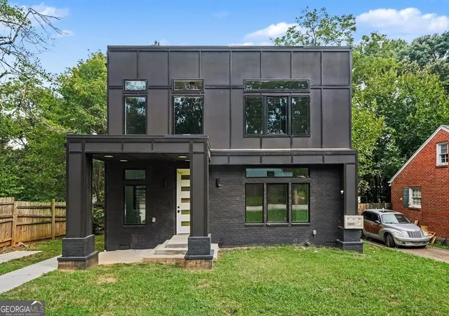 Photo 1 of Single family home for sale at 2402 Lynn Iris Dr, Decatur, GA 30032 | MLS# 10844005 | Listing updated on 2026-09-24