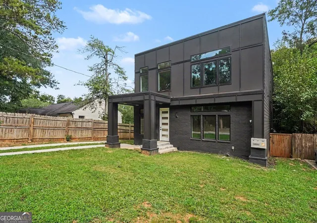 Photo 2 of Single family home for sale at 2402 Lynn Iris Dr, Decatur, GA 30032 | MLS# 10844005 | Listing updated on 2026-09-24