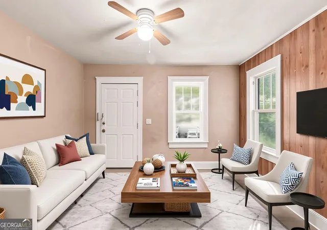 Photo 3 of Sale Pending at 304 W Callahan St, Rome, GA 30161 | MLS# 10839044 | Listing updated on 2026-09-18