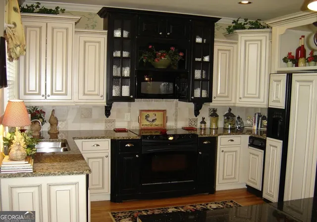 Photo 3 of Single family home for sale at 309 Broadmoor Way, Mcdonough, GA 30253 | MLS# 10852168 | Listing updated on 2026-10-08
