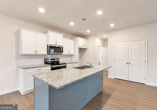 Photo 2 of Single family home for sale at 161 Millers Ln, Calhoun, GA 30701 | MLS# 10846255 | Listing updated on 2026-10-05