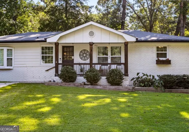 Photo 1 of Single family home for sale at 3202 Highland Dr Se, Smyrna, GA 30080 | MLS# 10844281 | Listing updated on 2026-09-11