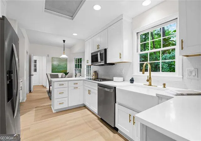 Photo 1 of Single family home for sale at 510 Clipper Trl, Atlanta, GA 30328 | MLS# 10824393 | Listing updated on 2026-10-05